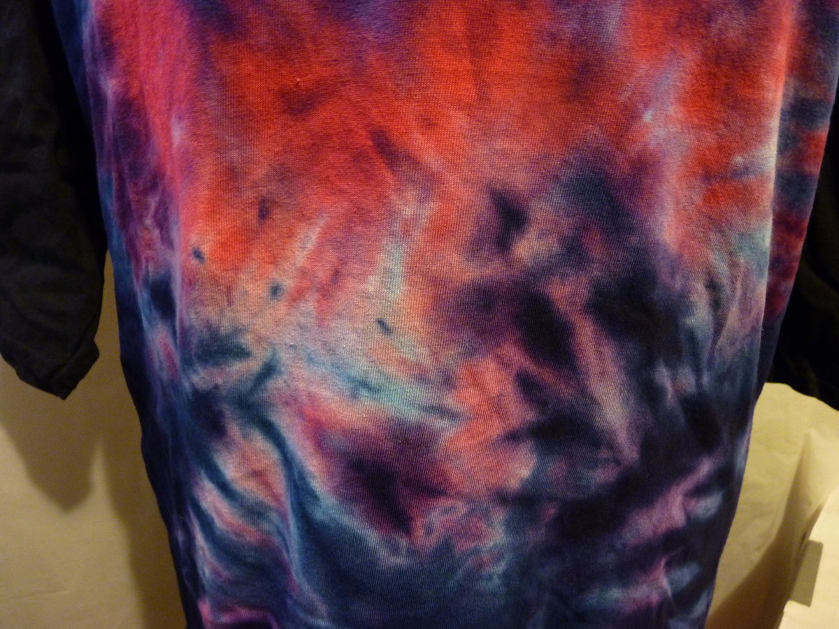 Real size long sleeve t-shirt